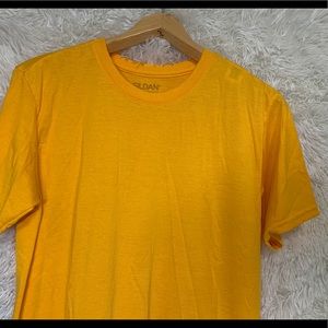 Yellow t-shirt